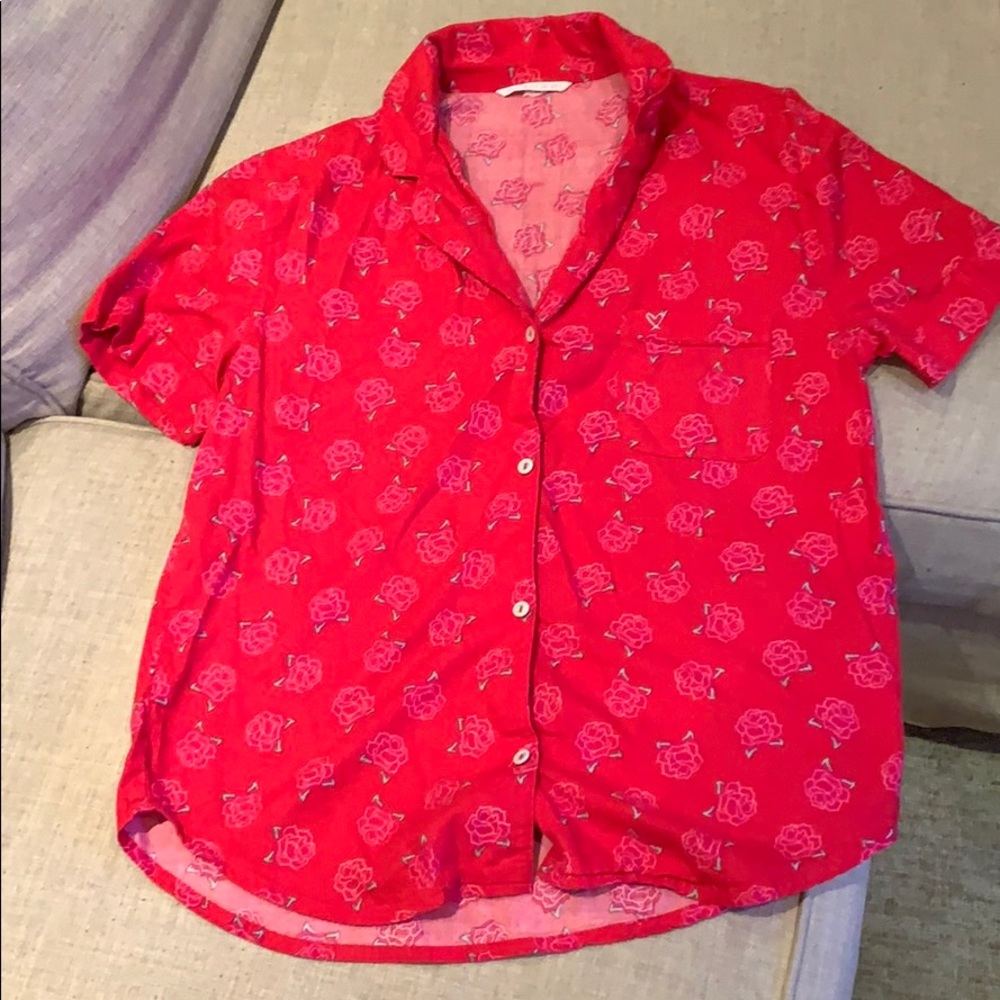 VS sleep shirt